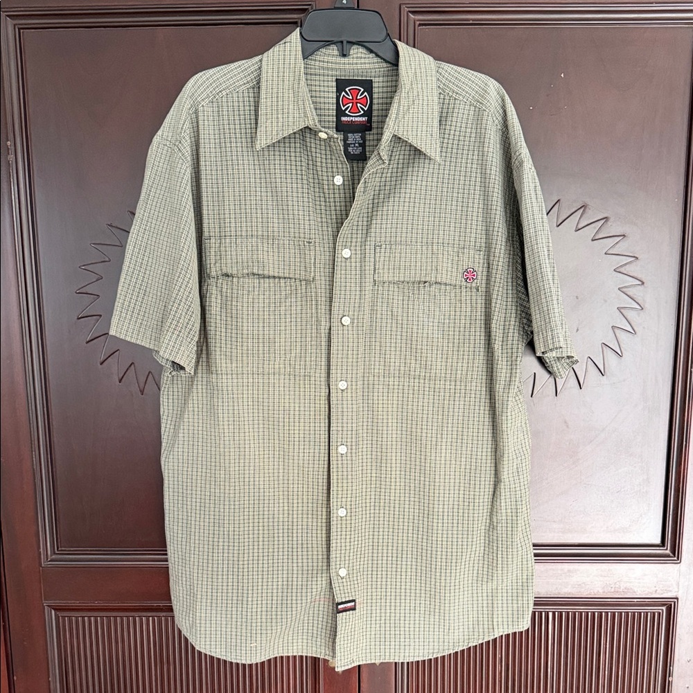 INDEPENDENT TRUCK CO Men's Green Checkered Button Up Skater Shirt Size XL